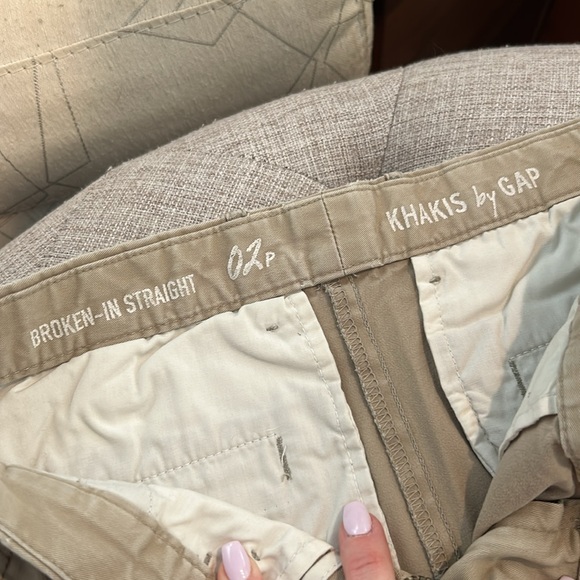 GAP broken in straight khakis - Picture 2 of 4